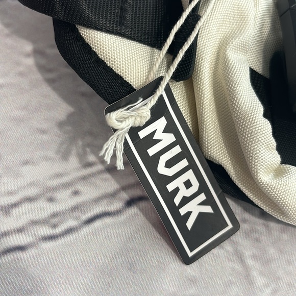 NWT MVRK Men’s Chest Pack . - Picture 2 of 9